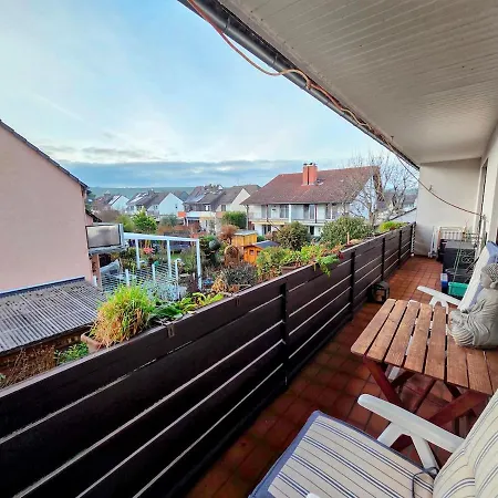 Geraeumige Mit 4 Betten Und Balkon Appartement *