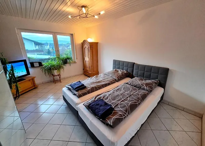 Geraeumige Mit 4 Betten Und Balkon Apartamento